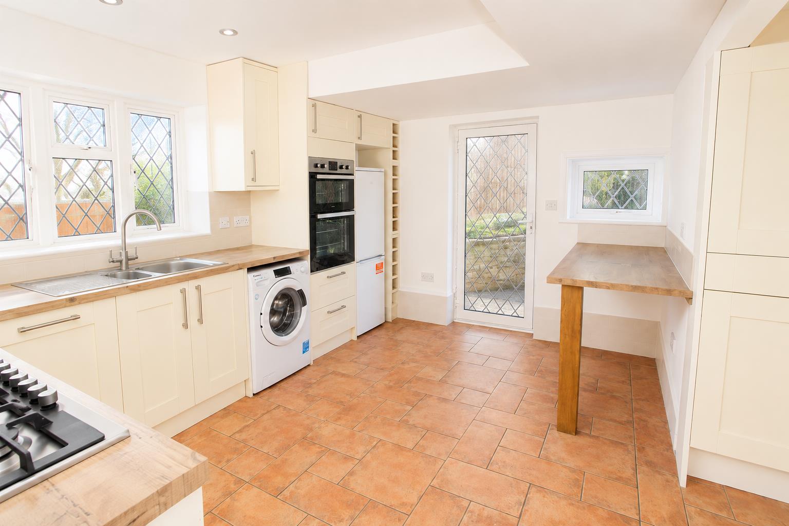Woodcote Grove Road, Coulsdon
